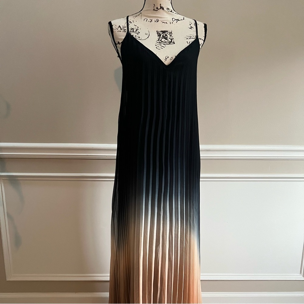Bar 3 accordion pleat maxi dress. Navy ombré.  Size XS.